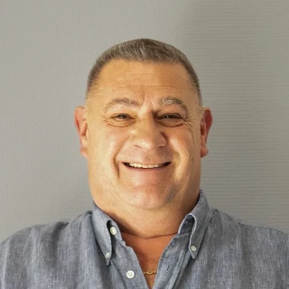 Portrait de Eric OBARA